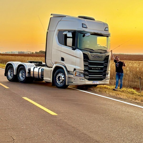 SCANIA NTG + CARRETA FRIGORÍFICA + SURPRESAS